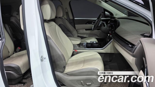 Kia Carnival 2022 thumb 10