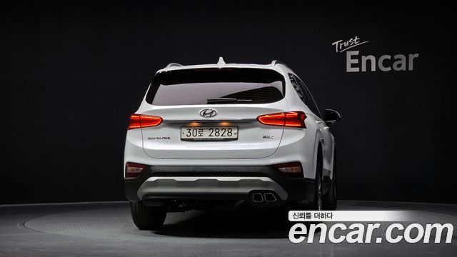 Hyundai Santa Fe 2019 thumb 5