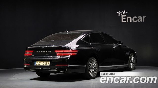 Genesis G80 2020 thumb 3