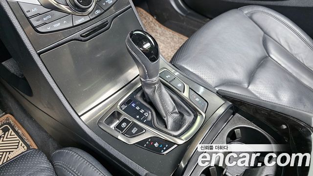 Hyundai Grandeur 2013 thumb 9