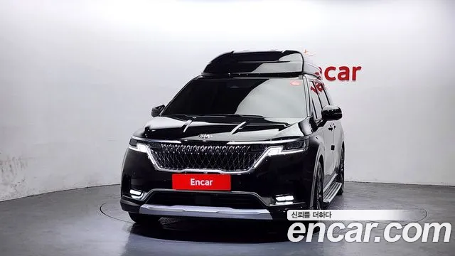 Kia Carnival 2021 thumb 4