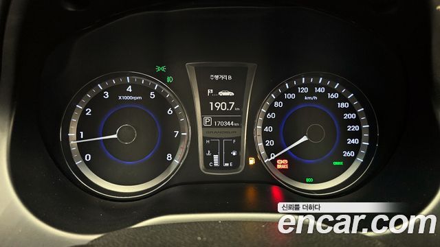 Hyundai Grandeur 2012 thumb 9