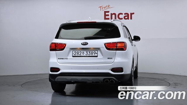 Kia Sorento 2019 thumb 5
