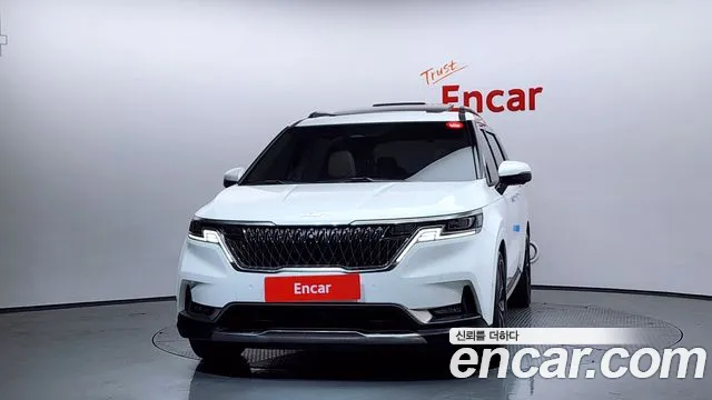 Kia Carnival 2021 thumb 4