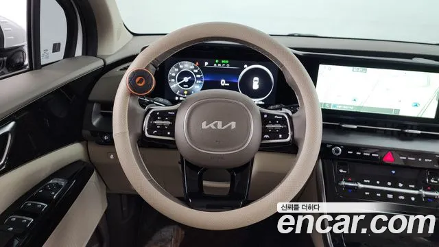 Kia Carnival 2021 thumb 12