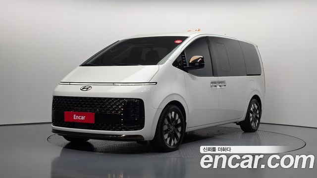 Hyundai Staria 2021 thumb 2