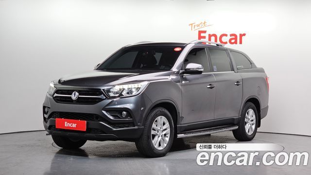 SsangYong Rexton 2019 thumb 11