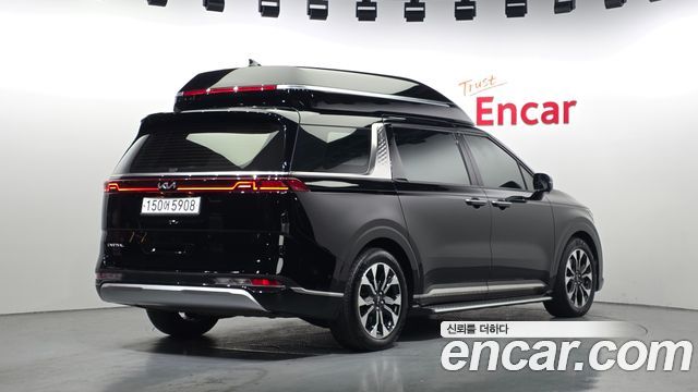 Kia Carnival 2023 thumb 3