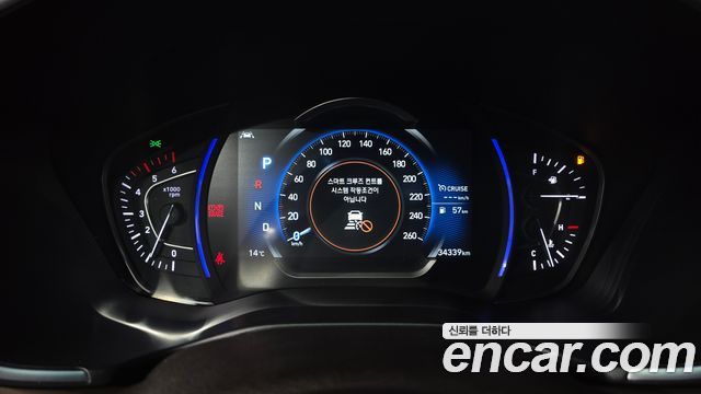 Hyundai Santa Fe 2018 thumb 8