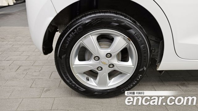 Chevrolet Spark 2018 thumb 6