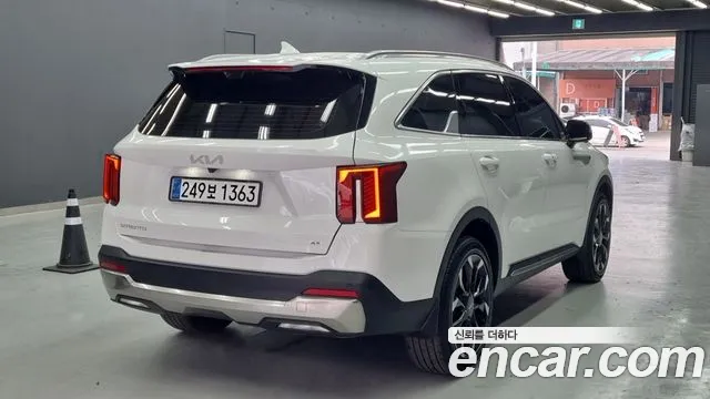 Kia Sorento 2025 thumb 3