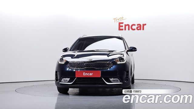 Kia Niro 2017 thumb 4