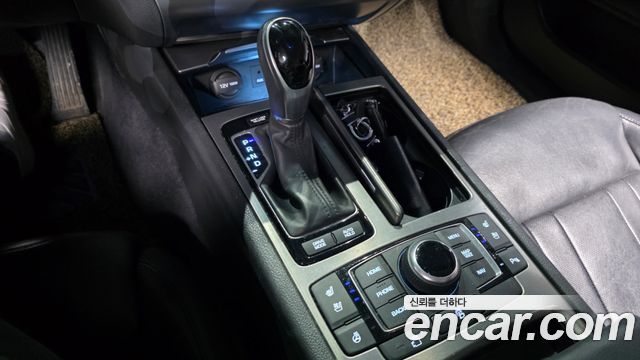 Hyundai Genesis 2015 thumb 10