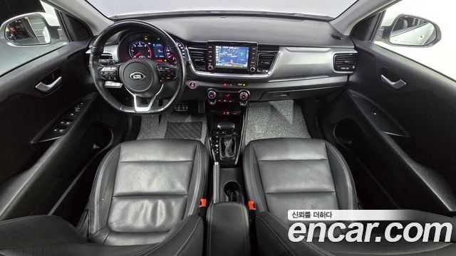 Kia Stonic 2017 thumb 7
