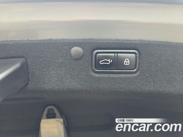 Hyundai Grandeur 2018 thumb 10