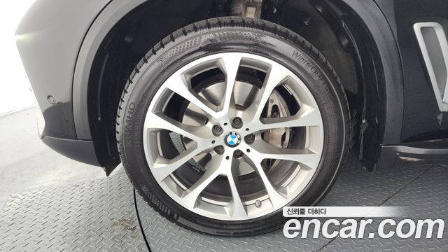 BMW X5 2021 thumb 10
