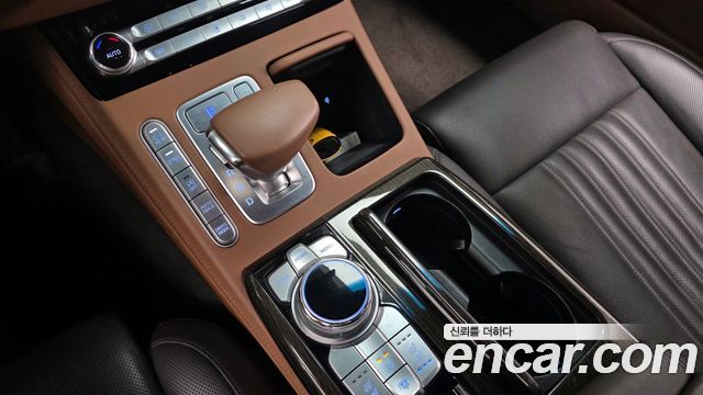 Genesis G90 2021 thumb 10