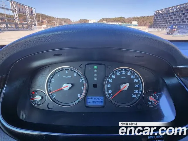 Hyundai Grandeur 2008 thumb 11