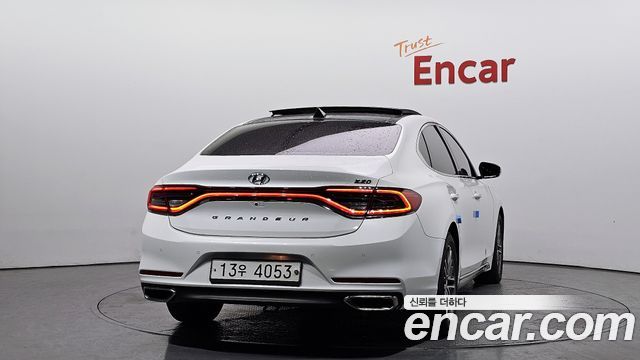 Hyundai Grandeur 2017 thumb 5