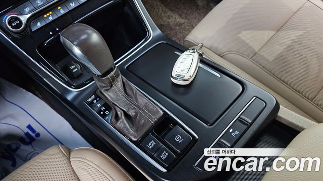Hyundai Grandeur 2017 thumb 9