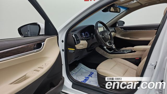 Hyundai Grandeur 2017 thumb 10