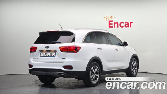 Kia Sorento 2018 thumb 3