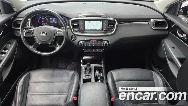 Kia Sorento 2018 thumb 8