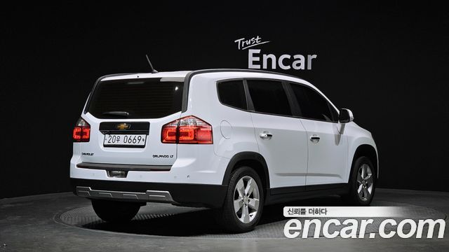 Chevrolet Orlando 2016 thumb 3