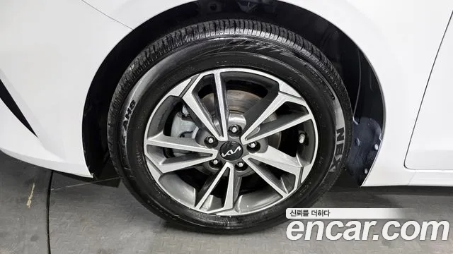 Kia K3 2022 thumb 6