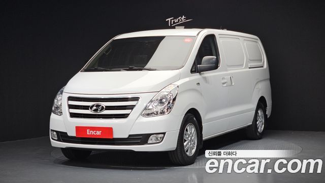 Hyundai Starex 2017 thumb 2