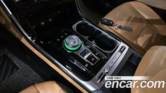 Kia Carnival 2021 thumb 9