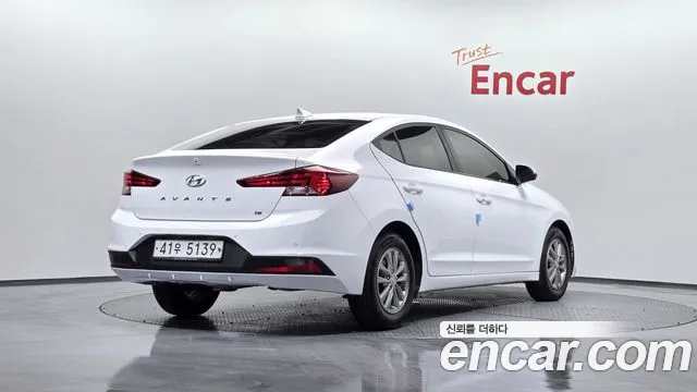 Hyundai Avante 2019 thumb 3