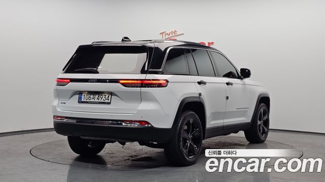 Jeep Cherokee 2023 thumb 2