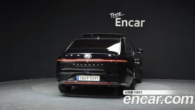 Hyundai Grandeur 2023 thumb 5