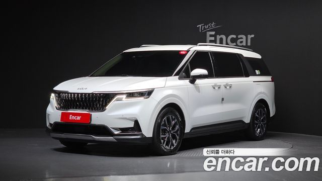 Kia Carnival 2022 thumb 2