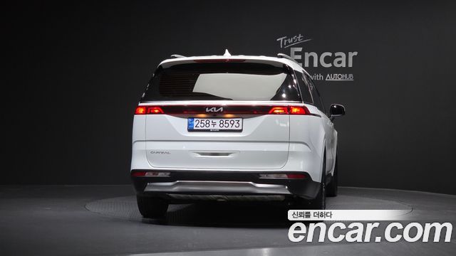 Kia Carnival 2022 thumb 5