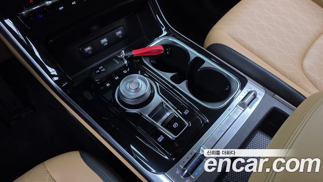 Kia Carnival 2022 thumb 10
