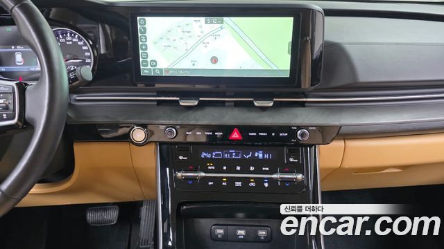 Kia Carnival 2022 thumb 12