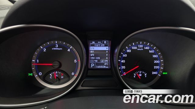 Hyundai Santa Fe 2015 thumb 8