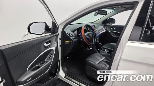 Hyundai Santa Fe 2015 thumb 10