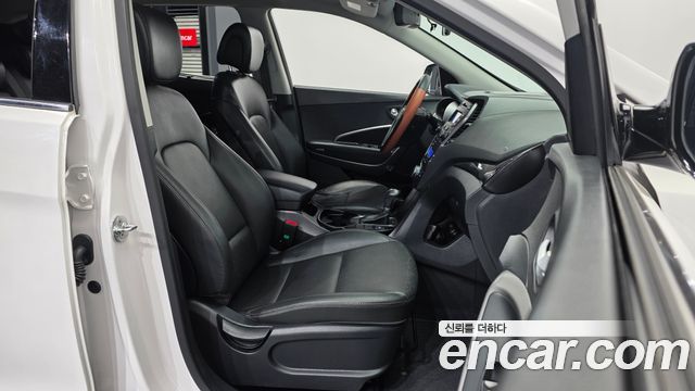 Hyundai Santa Fe 2015 thumb 12