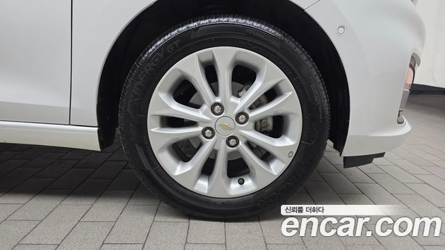 Chevrolet Spark 2019 thumb 6