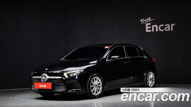 Mercedes-Benz A-Class 2019 thumb 2