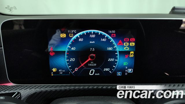 Mercedes-Benz A-Class 2019 thumb 8