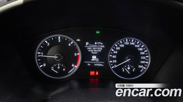 Hyundai Santa Fe 2018 thumb 8