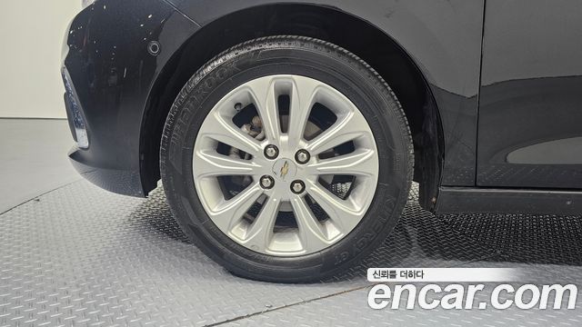 Chevrolet Spark 2016 thumb 6