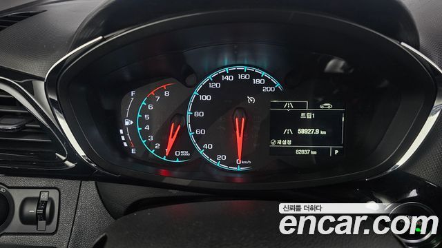 Chevrolet Spark 2016 thumb 9