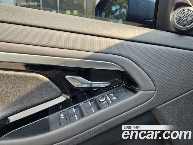 Land Rover Range Rover Evoque 2020 thumb 9