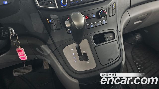 Hyundai Starex 2019 thumb 10