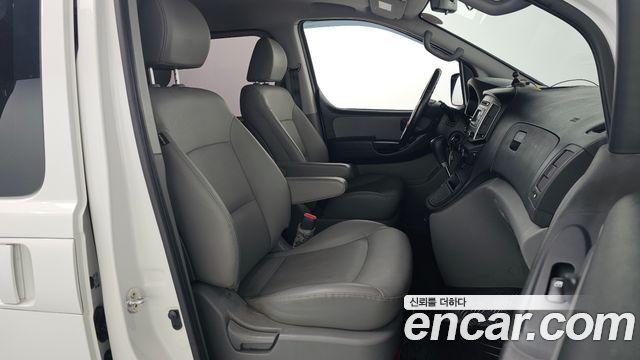 Hyundai Starex 2019 thumb 11